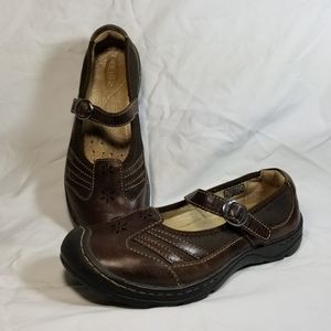 KEEN Women's Size 7 Paradise Mary Jane Brown Leather Cap Toe